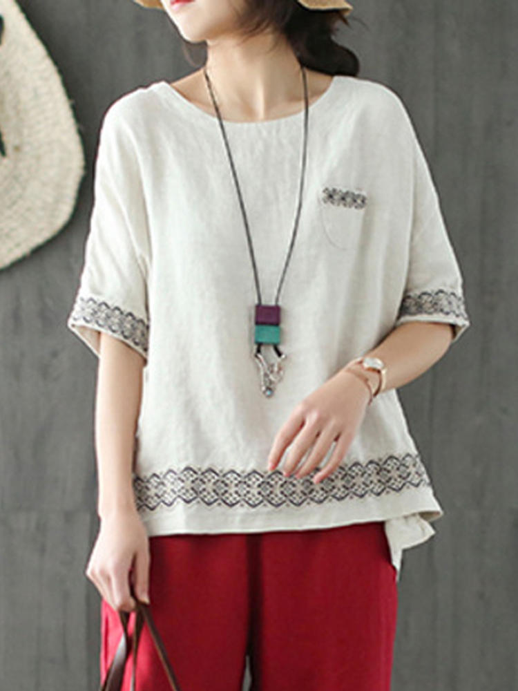 Vintage Embroidery O-neck Half Sleeve Blouse
